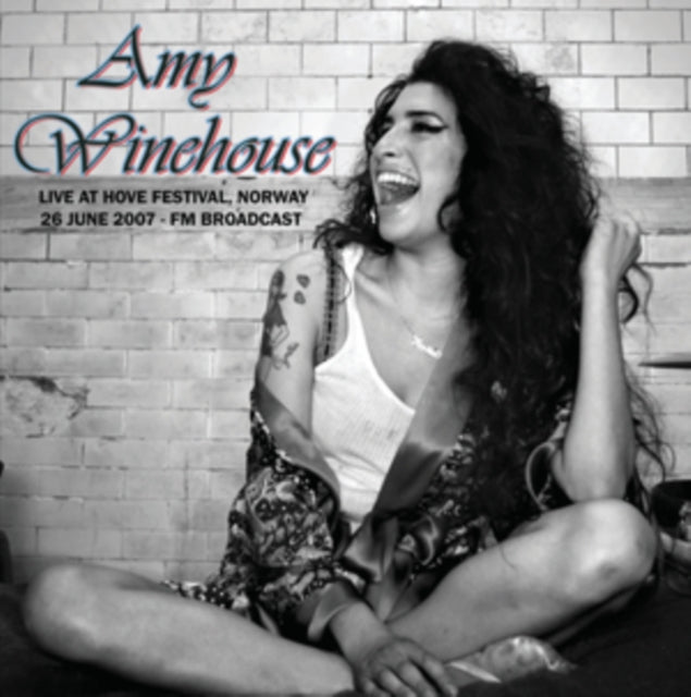 WINEHOUSE, AMY | LIVE AT HOVE FESTIVAL, NORWAY, 26 JUNE 2007 | VINYL RECORD (LP)