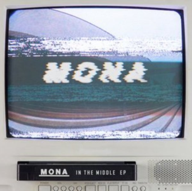 MONA | IN THE MIDDLE (EP) | MUSIC CASSETTE